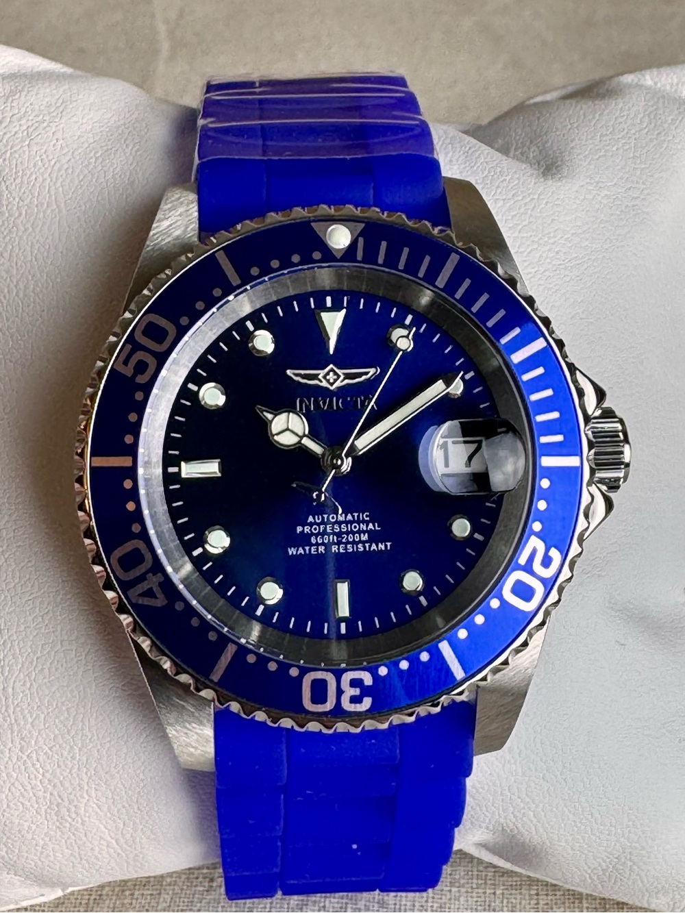 Invicta Automatic Pro Diver Blue Dial/Bezel 40mm NH35A 200m WR Ref 23679 NWT